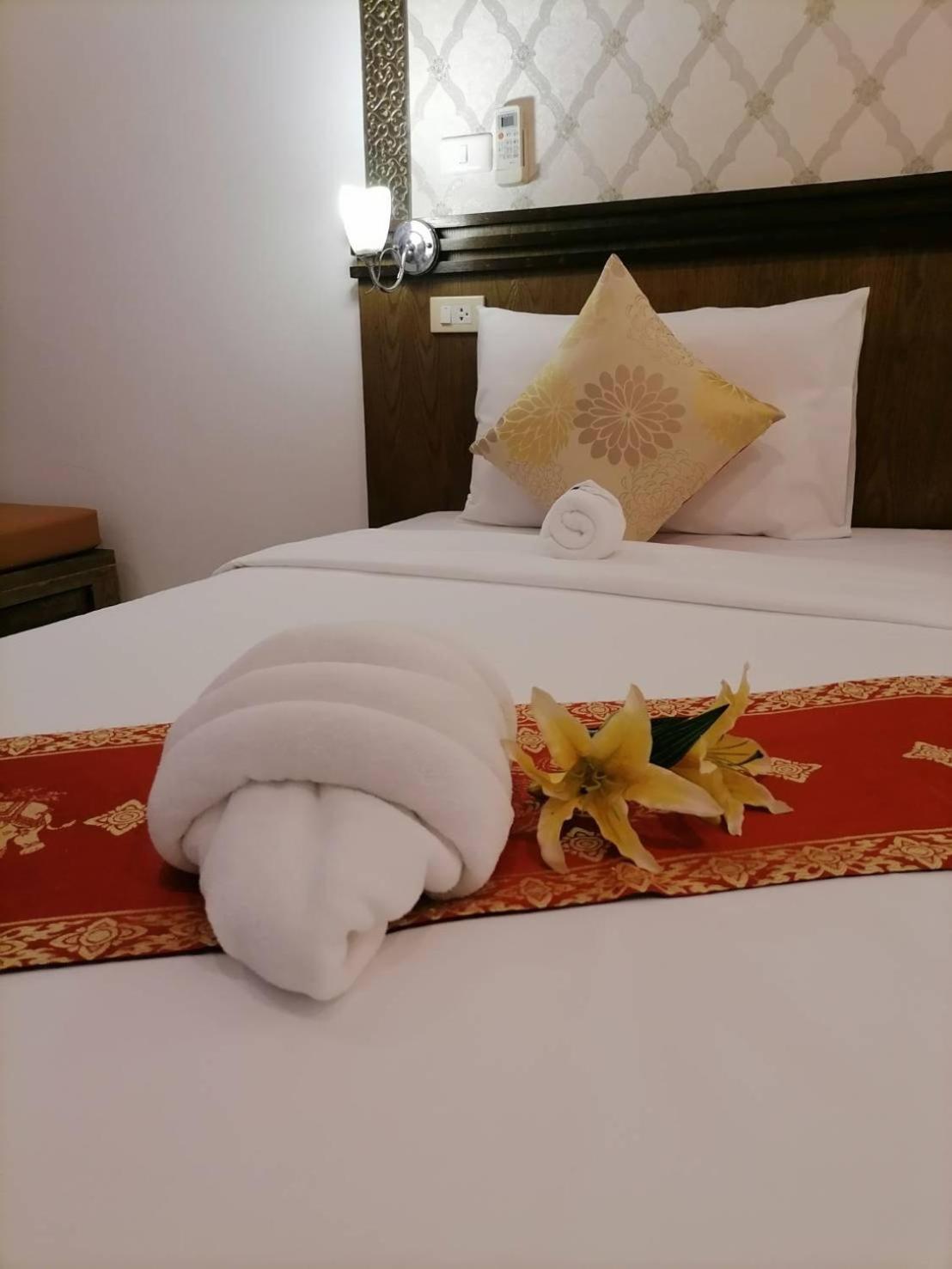 Nj Patong Hotel מראה חיצוני תמונה
